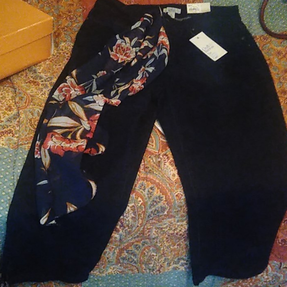 Brand new Dark Blue Denim Capris